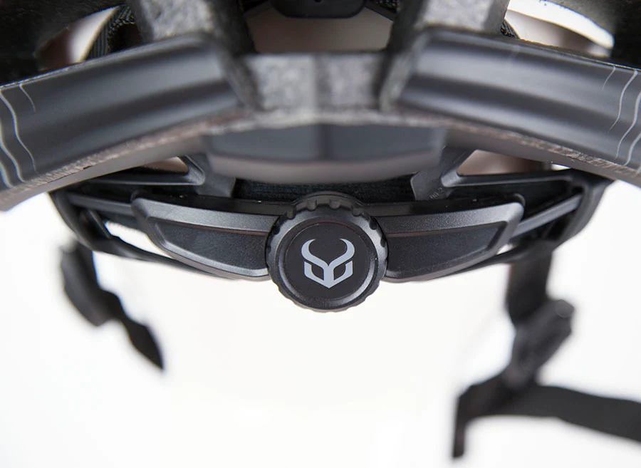 Demon Blaze Helmet - Image 4